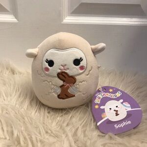 Sophie the lamb 5” Squishmallow NWT